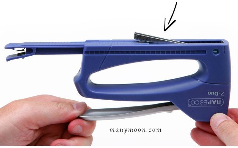 Bottom Loading Staplers Tackers
