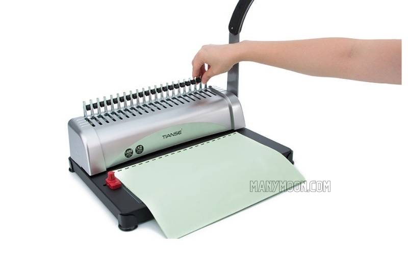 How to Use a Comb Binding Machine