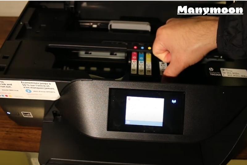 Remove the empty cartridge.