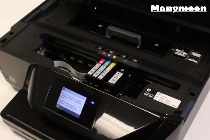 Take out the empty cartridge.